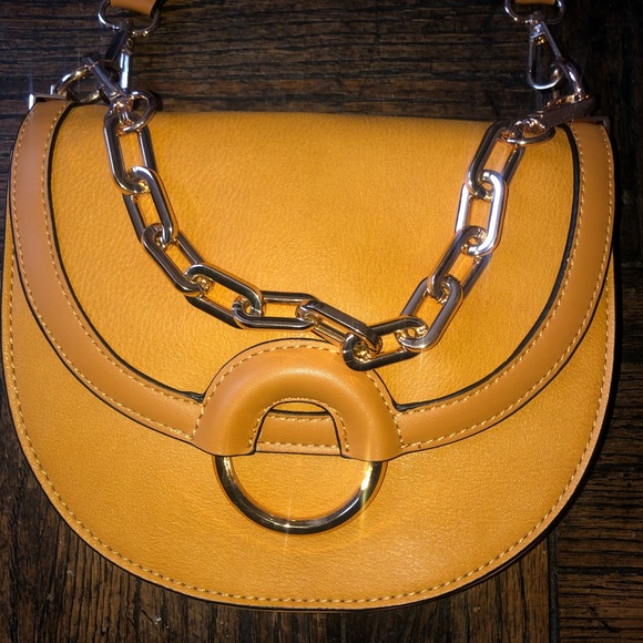 Purse - Picture 2 of 3